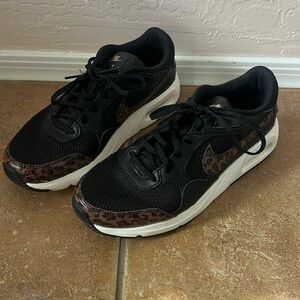 Cheetah print Nike Air.